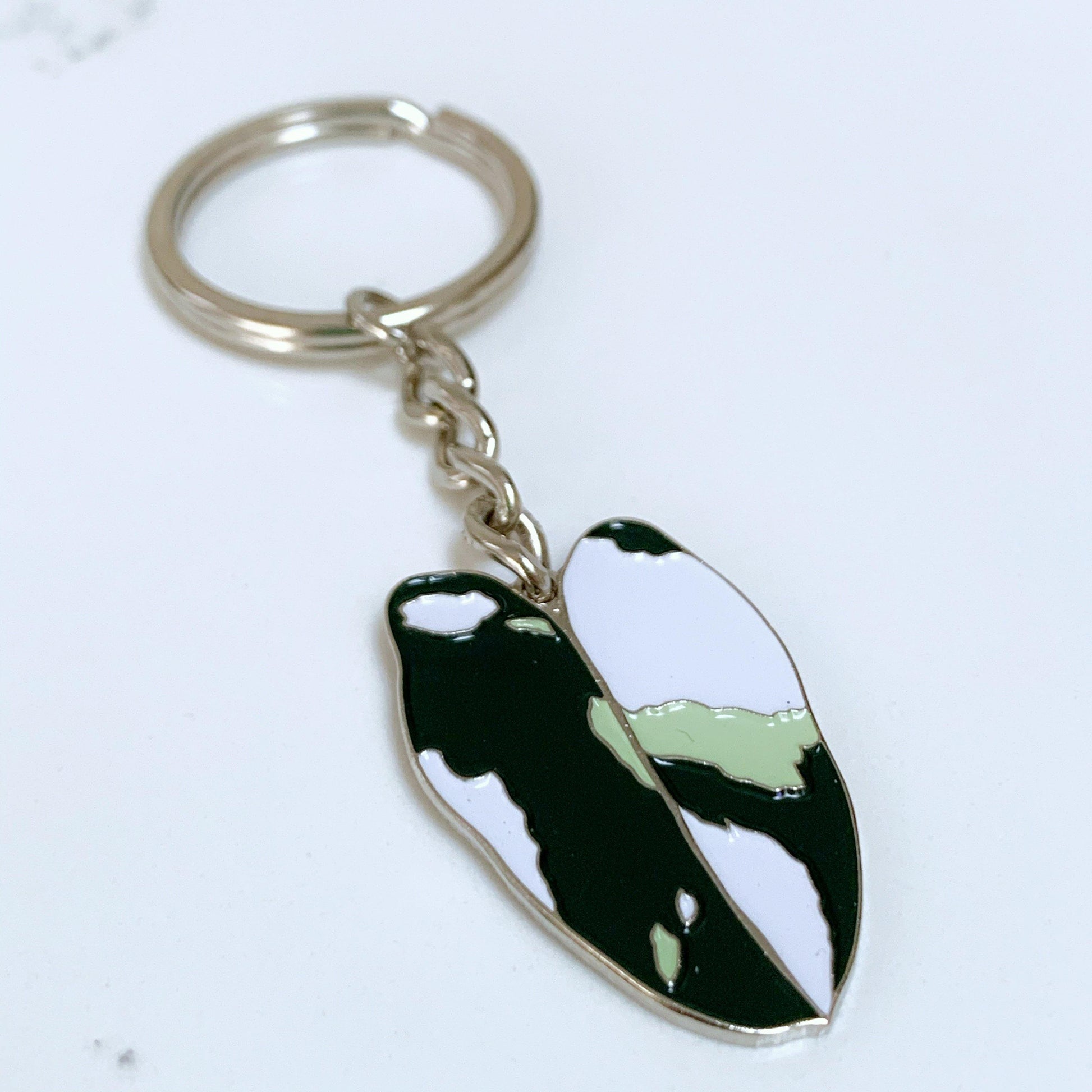 Philodendron White Knight Pin / Keyring - Luxe Foliage