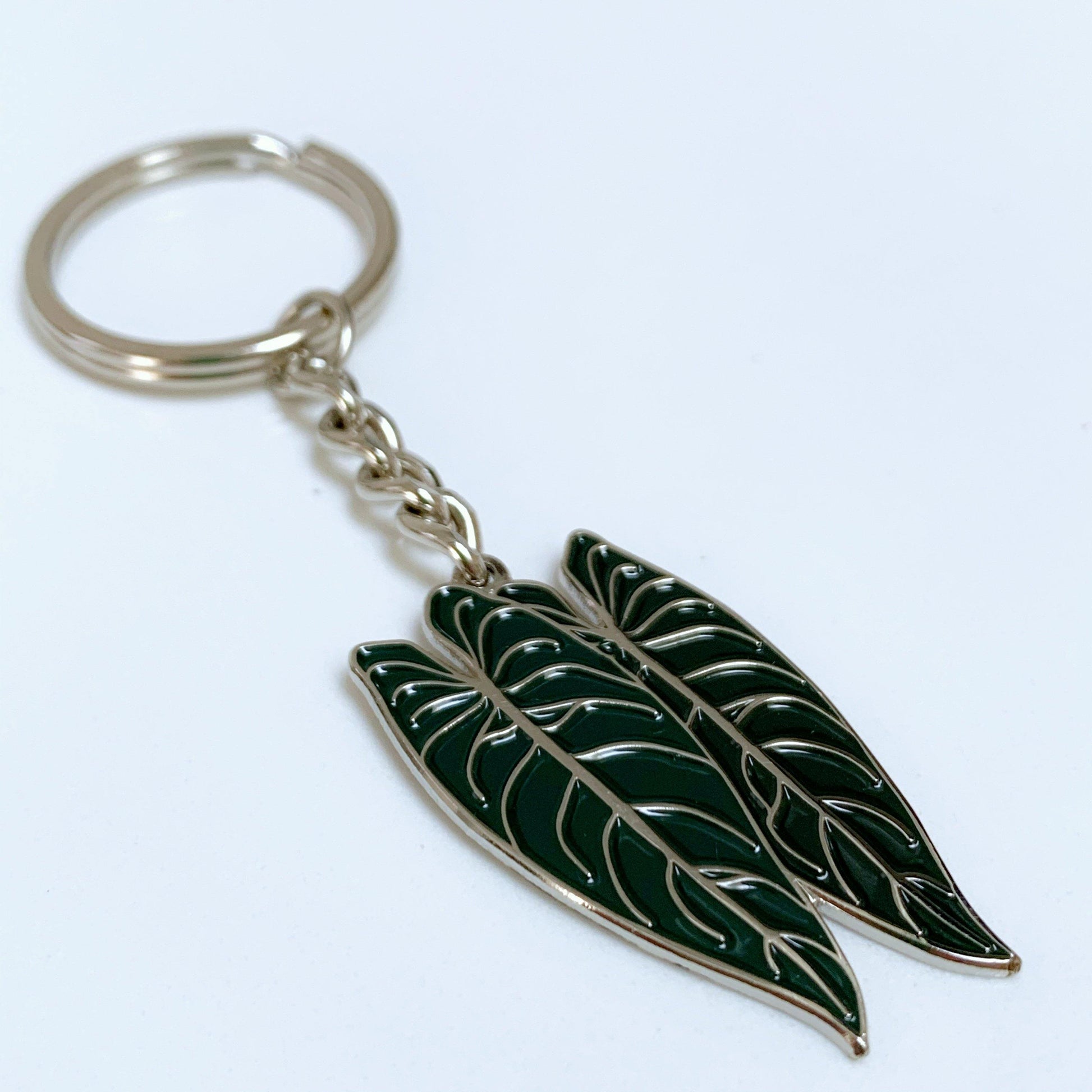 Philodendron Melanochrysum Pin / Keyring - Luxe Foliage