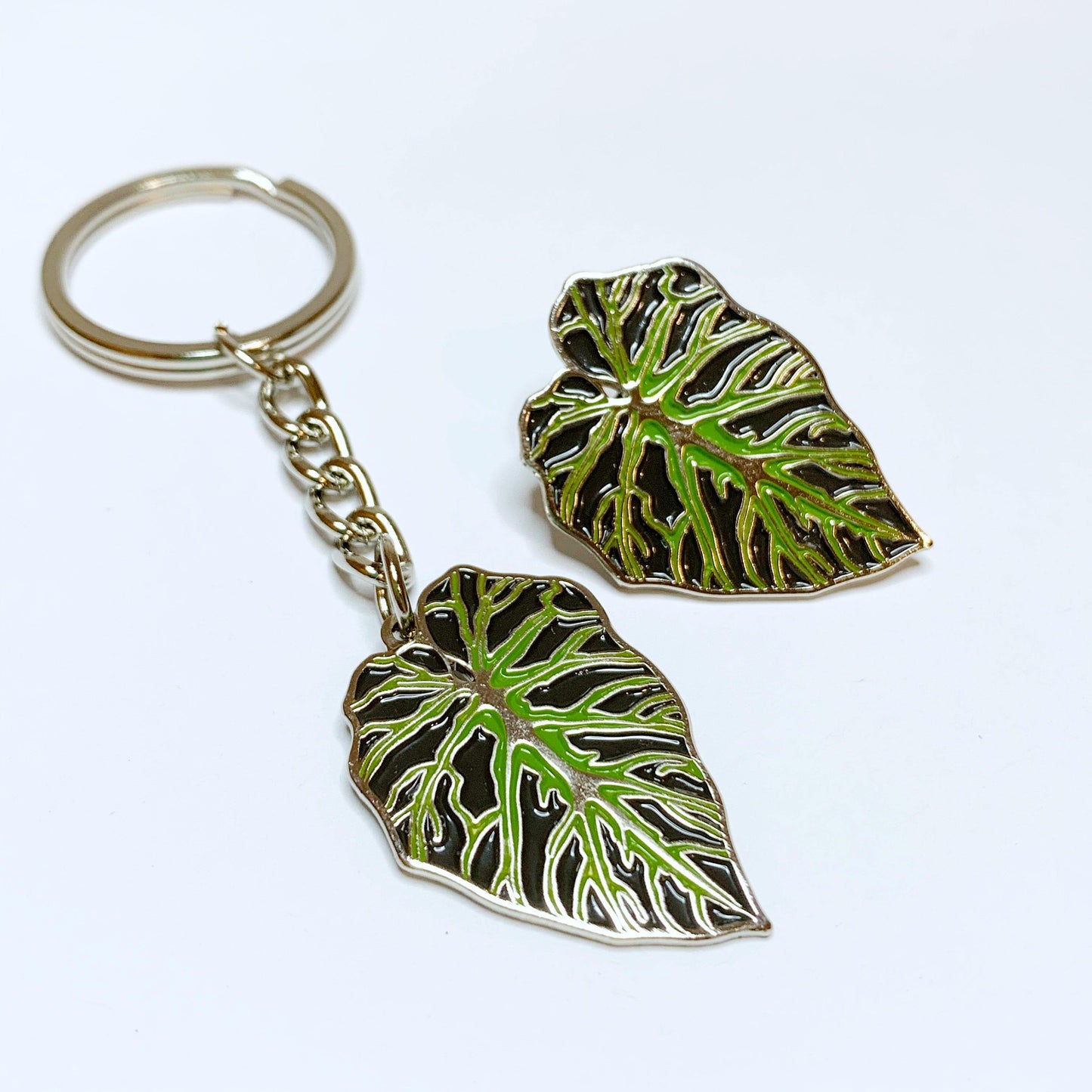 Philodendron Verrucosum Pin / Keyring - Luxe Foliage